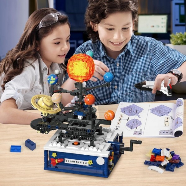 Rotating Solar System Building Kit with Lights for Kids